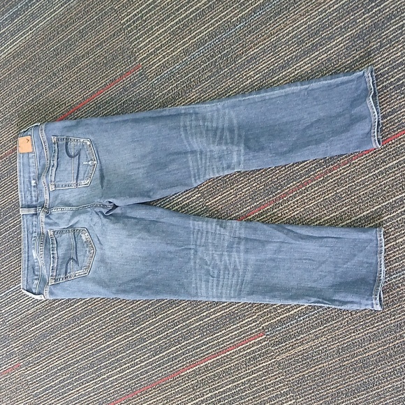 American Eagle Artist Stretch Low Rise Crop Jeans Size 8 - Picture 5 of 6